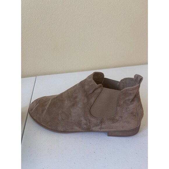 CP Shoes Womens Size 8.5 Ankle Boots Booties Brown Faux Suede - Picture 15 of 15
